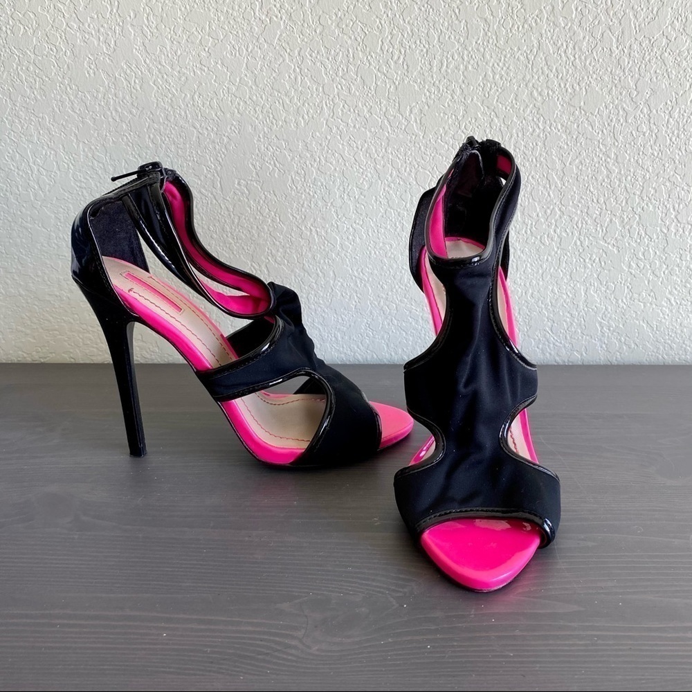 BCBG Paris Black Aindie Pumps